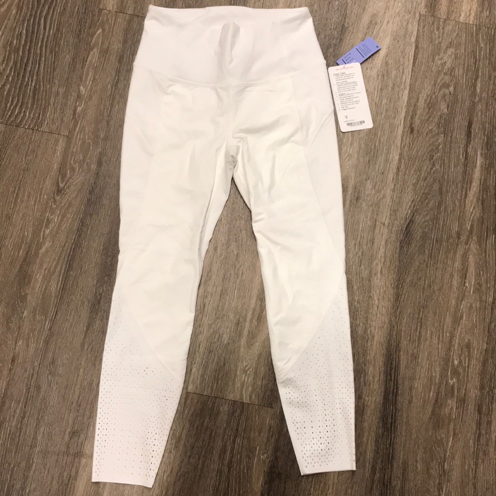 Lululemon white Anew full-on luxtreme leggings